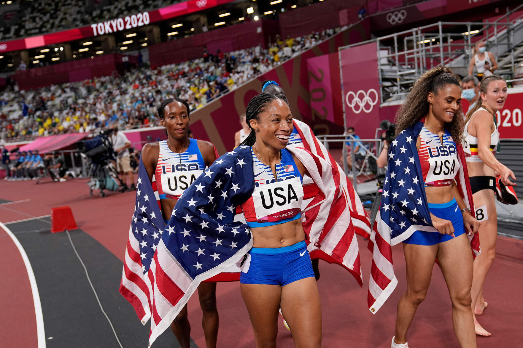 SPORTS-OLY-ATH-WOMEN-FELIX-GET